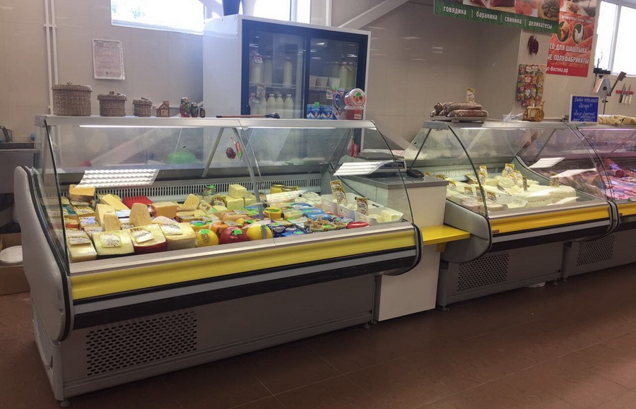 holodilnaya-vitrina-ariel-vu-3-150-s-polkoj_3.jpg