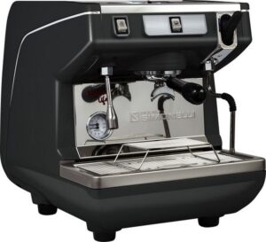 Кофемашина рожковая полуавтоматическая Nuova Simonelli Appia Life 1Gr S 220V black