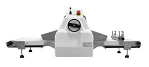 Тестораскаточная машины Kocateq OMJ370 настольная, с конвейером 37*131,5 см