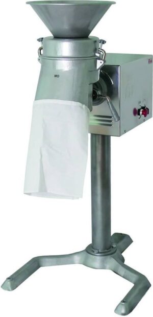 Универсальная кухонная машина Торгмаш, Пермь УКМ-13 (МПМ-230)