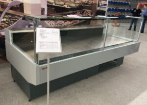 Холодильная витрина Ариада Гамбург ВС58-1250 (встроенный холод)