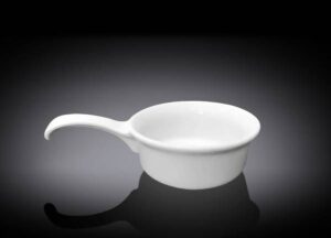 Кокотница Башкирский фарфор Классик d100 мм, h50 мм артикул ИКЦ 33.180