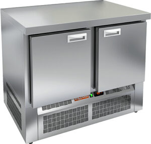 Стол холодильный HiCold GNE 11/TN О без борта