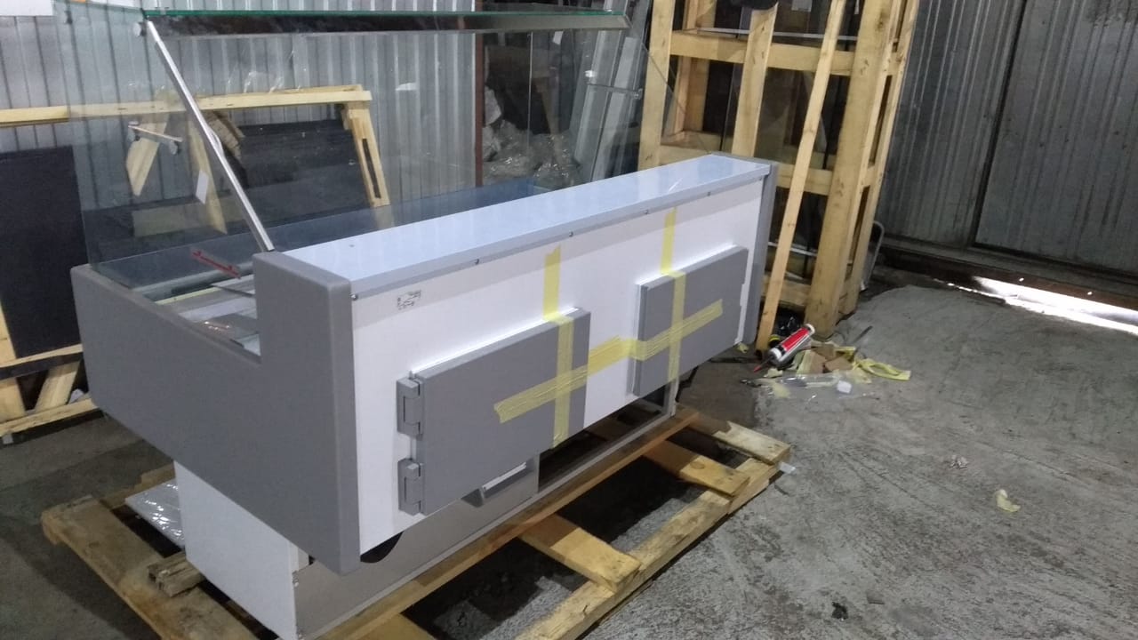 Холодильная витрина Марихолодмаш Таир Cube ВХСн-1,8