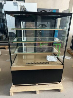 Витрина кондитерская Carboma Cube 2 KC70 VM 0,9-1 LIGHT (версия 2.0) (9005-0109)