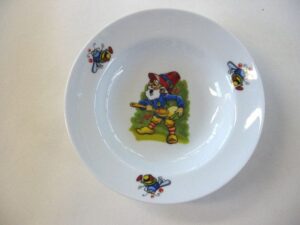 Тарелка Добрушский фарфоровый завод Лесовичок 4С0479Ф34 артикул 4С0479Ф34