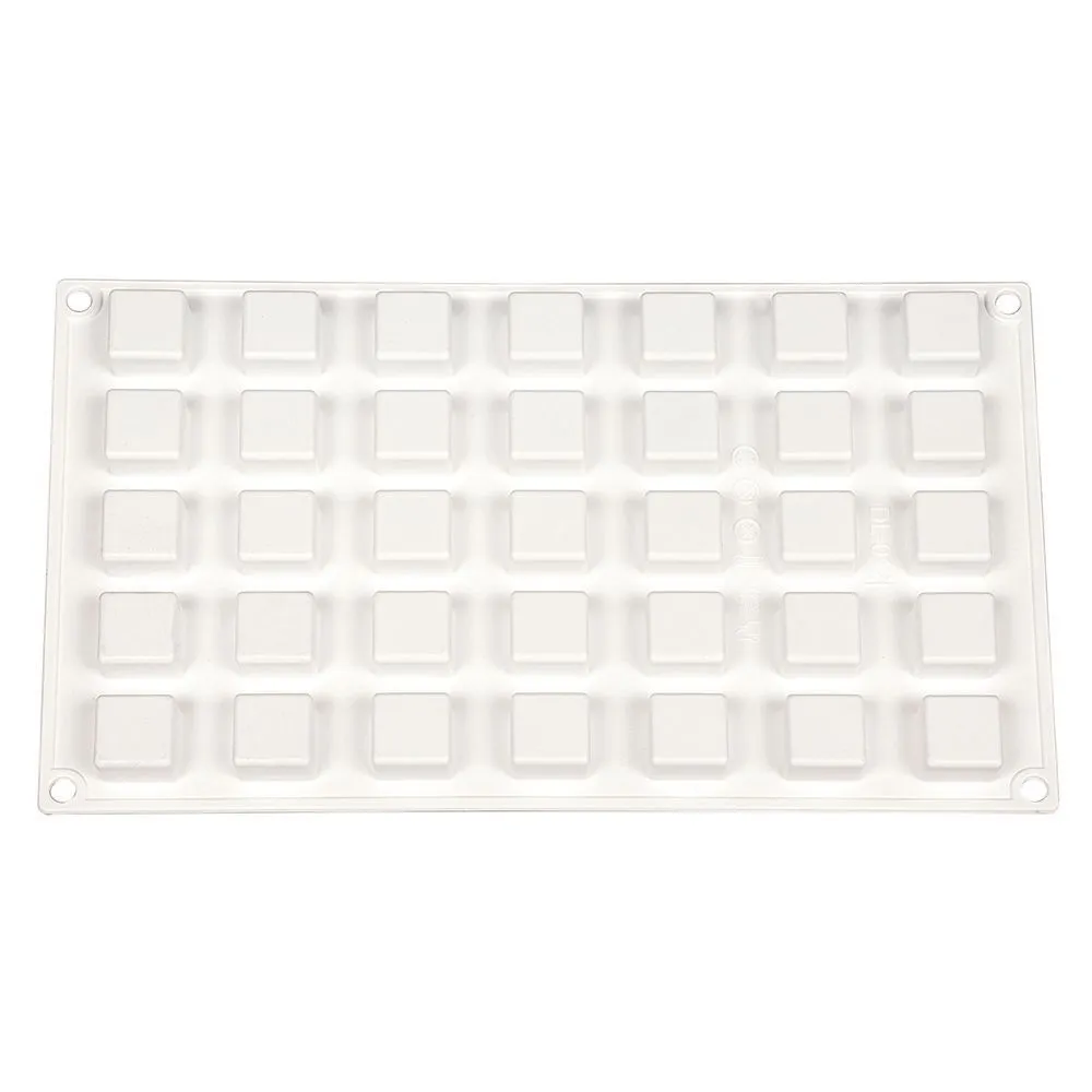 Форма силиконовая "Микро квадрат" 35 ячеек 23*23*10 мм, P.L. Proff Cuisine