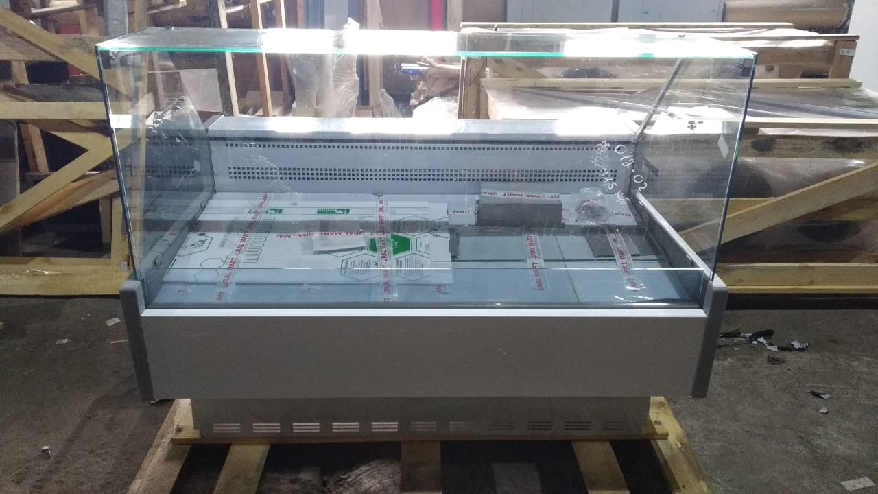 Холодильная витрина Марихолодмаш Таир Cube ВХСн-1,8