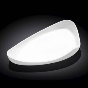 Блюдо Wilmax 360х210 мм треугольное артикул 991325