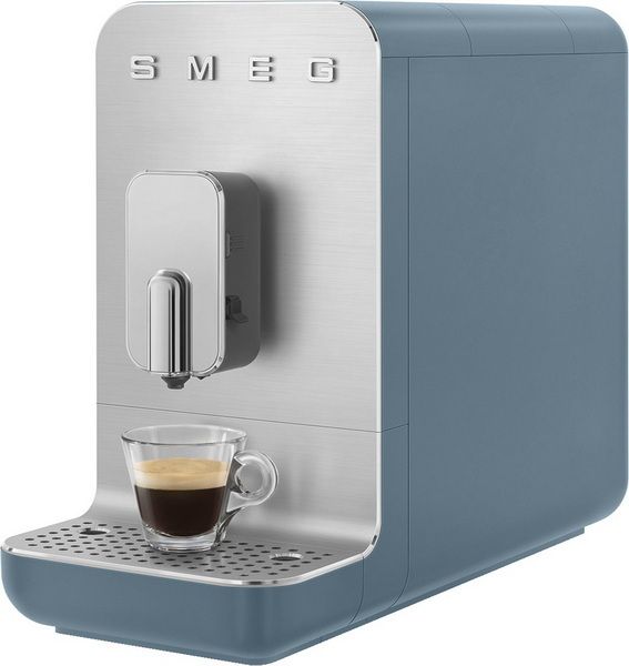 Кофемашина автоматическая SMEG BCC13SBMEU