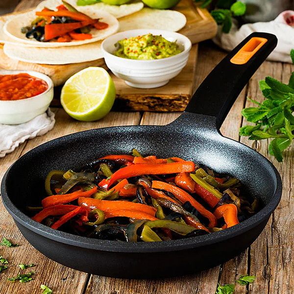 Сковорода BRA&Monix Efficient Plus 2 л, D 240 мм, H 55 мм антиприг.покр. артикул A431224