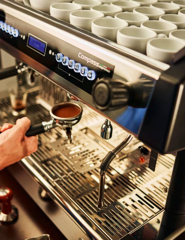 Кофемашина рожковая автоматическая FIAMMA Compass 2 DB TC White (2 высокие группы, двойной бойлер)