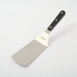 Лопатка кухонная изогнутая ProHotel HC-GS131-2 L 308 мм, B 75 мм, H 1,2 мм, нерж. сталь/полиоксиметилен артикул 4110989