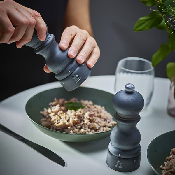 Мельница для перца Peugeot Paris u"Select H 150 мм, графит, бук артикул 44381